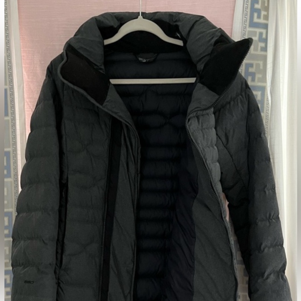 The North Face 550 Down Filled Far Northern Parka Gray Small Women’s